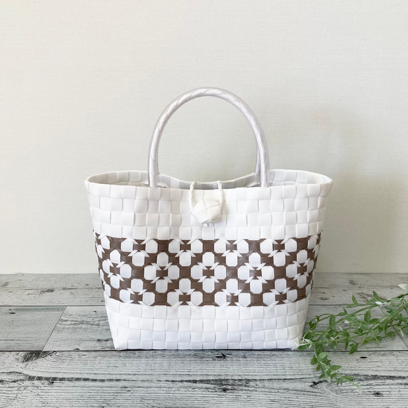 プラカゴバッグ Mサイズ セピア×ホワイト 花柄 プラかご プラカゴ pp