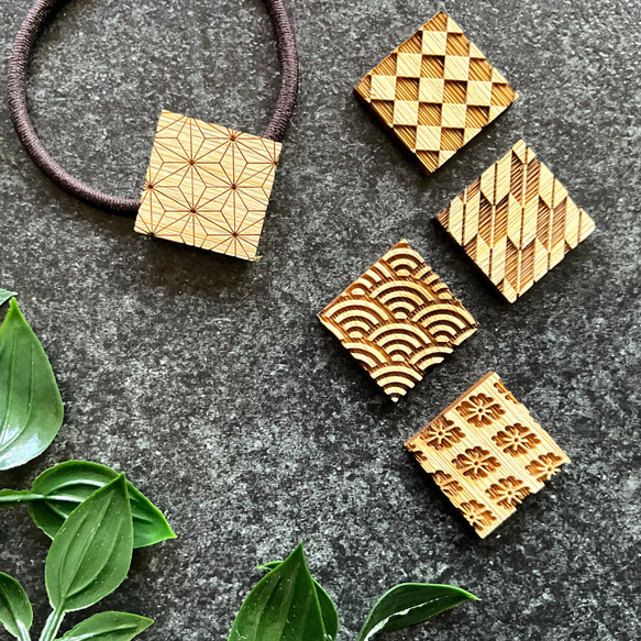 和柄の竹製ヘアゴム 四角 レーザー彫刻 ヘアゴム Bamboo Fam. 通販