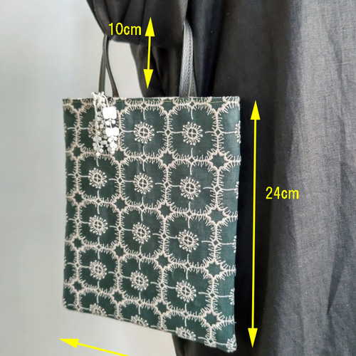 ミナペルホネン/anemoneアネモネグリーン /手提げトート トースト