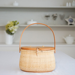 ナンタケットバスケット・10インチ・オーバル蓋付き かごバッグ