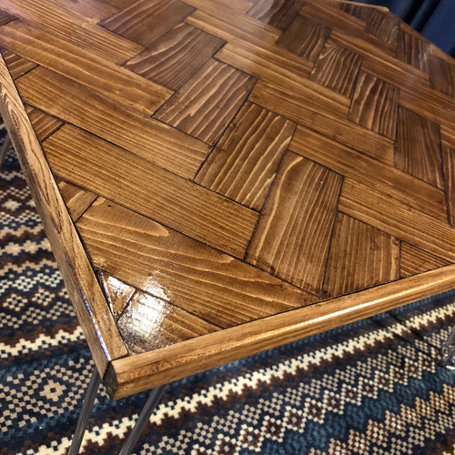 ヘリンボーンテーブル（小サイズ） ヘリンボーン 折りたたみ 一点モノ