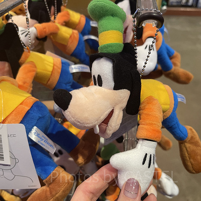 グーフィーのぬいぐるみ（ポージープラッシー）| キャステル | CASTEL