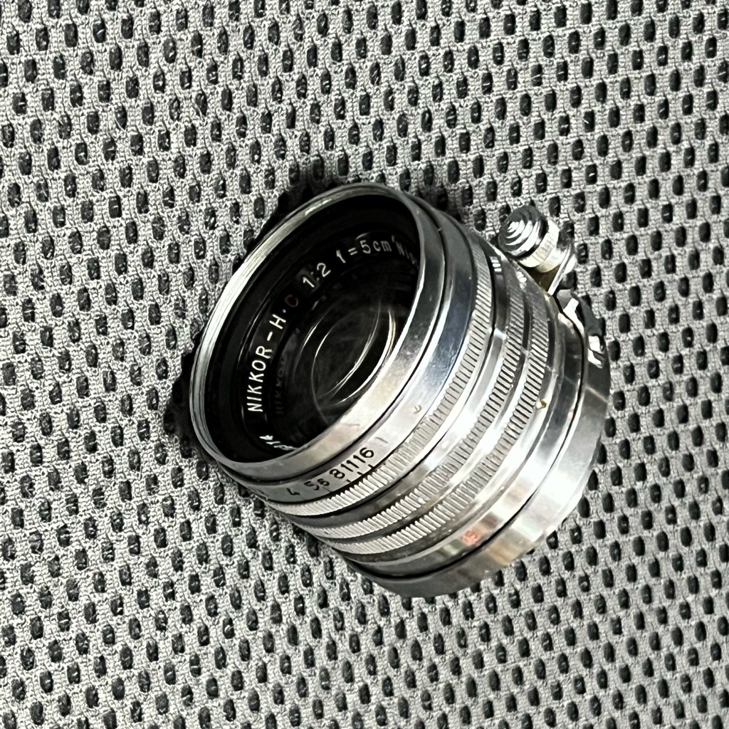 戦後復興期を支えた銀色の銘玉、NIKKOR-H・C 5cm f2.0（L39