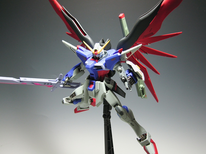 スタンダード完成品】バンダイ MG 1/100 デスティニーガンダム