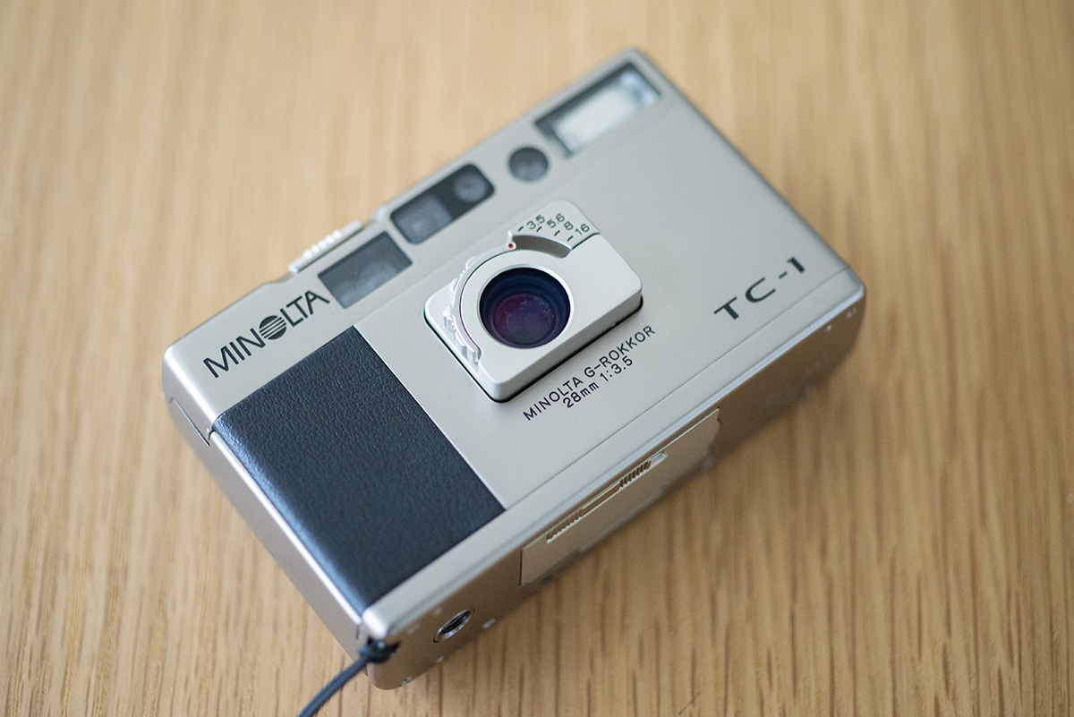高級コンパクトカメラのミノルタTC-1のレビューと作例を紹介 - カメラ