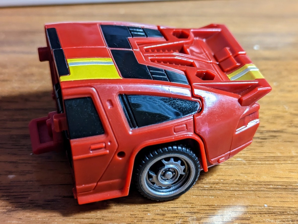 トランスフォーマー レガシー TL-16 デッドエンド (2023) - 変圧器たち