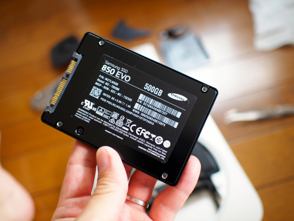 Mac mini Mid2011の内蔵HDDをSSDに換装したらめっちゃ快適！（いまさら