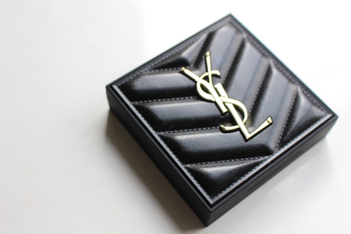 ほぼバッグ！YSL オールアワーズ ハイパープレストパウダーをレビュー