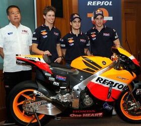 2011-repsol-honda-motogp-team-