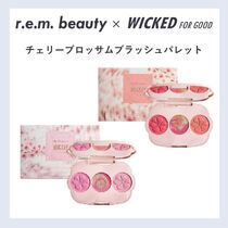 r.e.m. beauty x ウィキッド☆チェリーブロッサムチークパレット