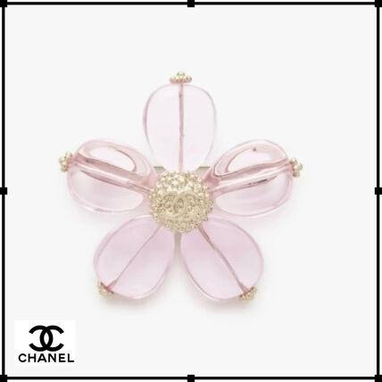 ブローチ ピンク系 CHANEL(シャネル) レディース - ブランド通販のBUYMA