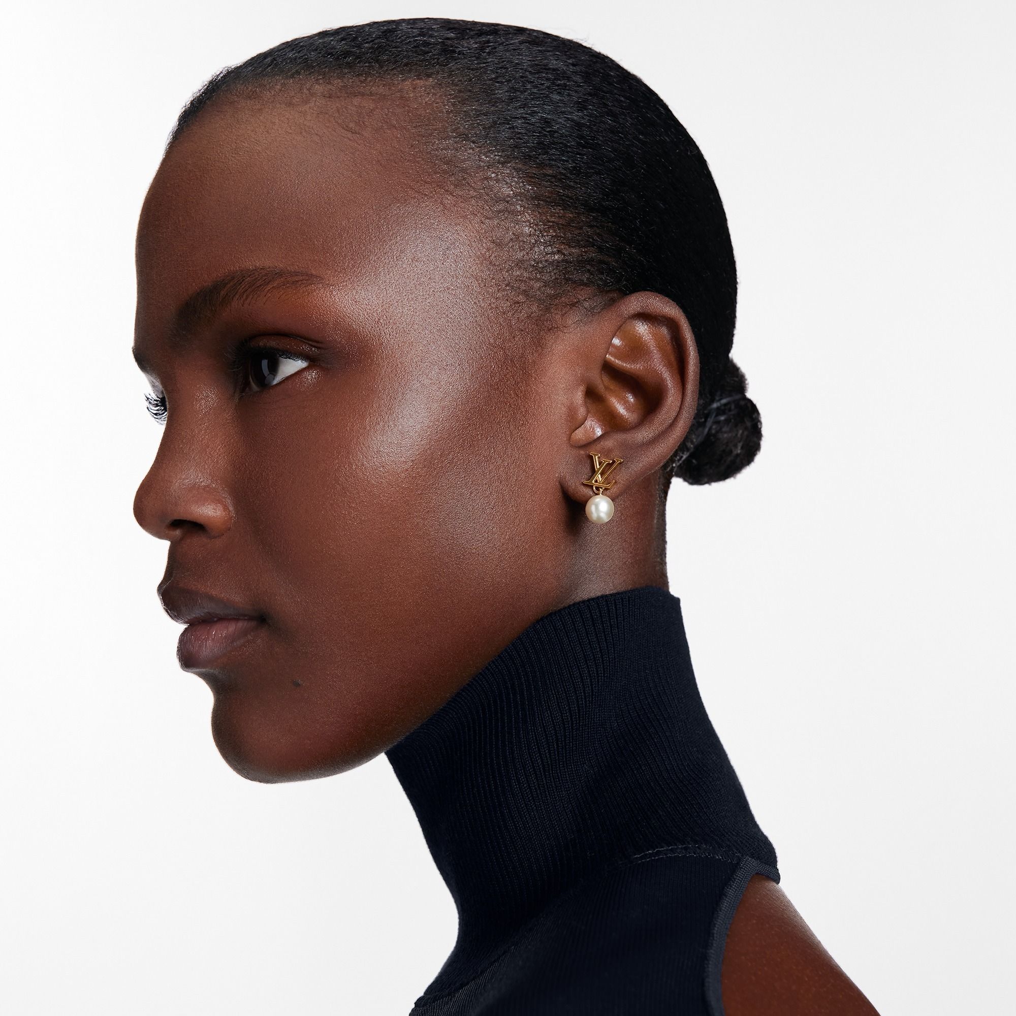 パールの艶やかな美しさ♪】ルイヴィトン☆ピアス (Louis Vuitton
