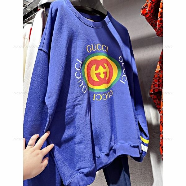 完売必至】グッチ 一枚でコーデが決まる♪長袖ロゴスウェット (GUCCI