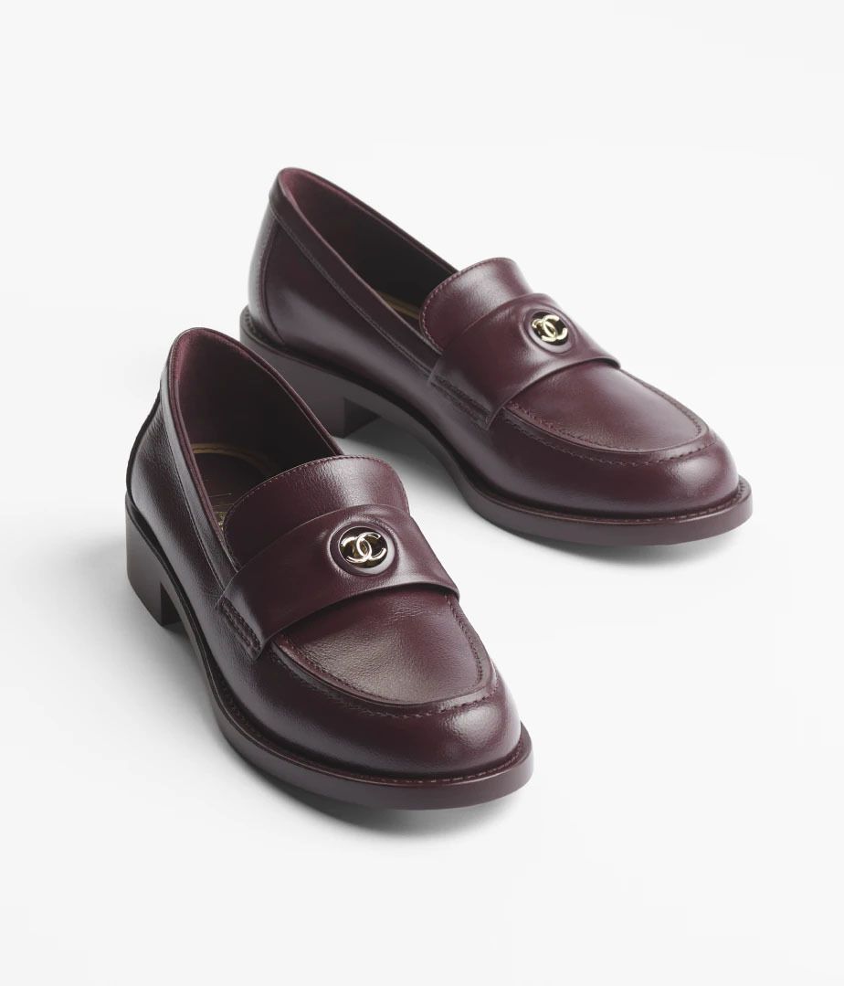 入荷極小】CHANEL 秋冬コレクション ローファー メンズにも！ (CHANEL