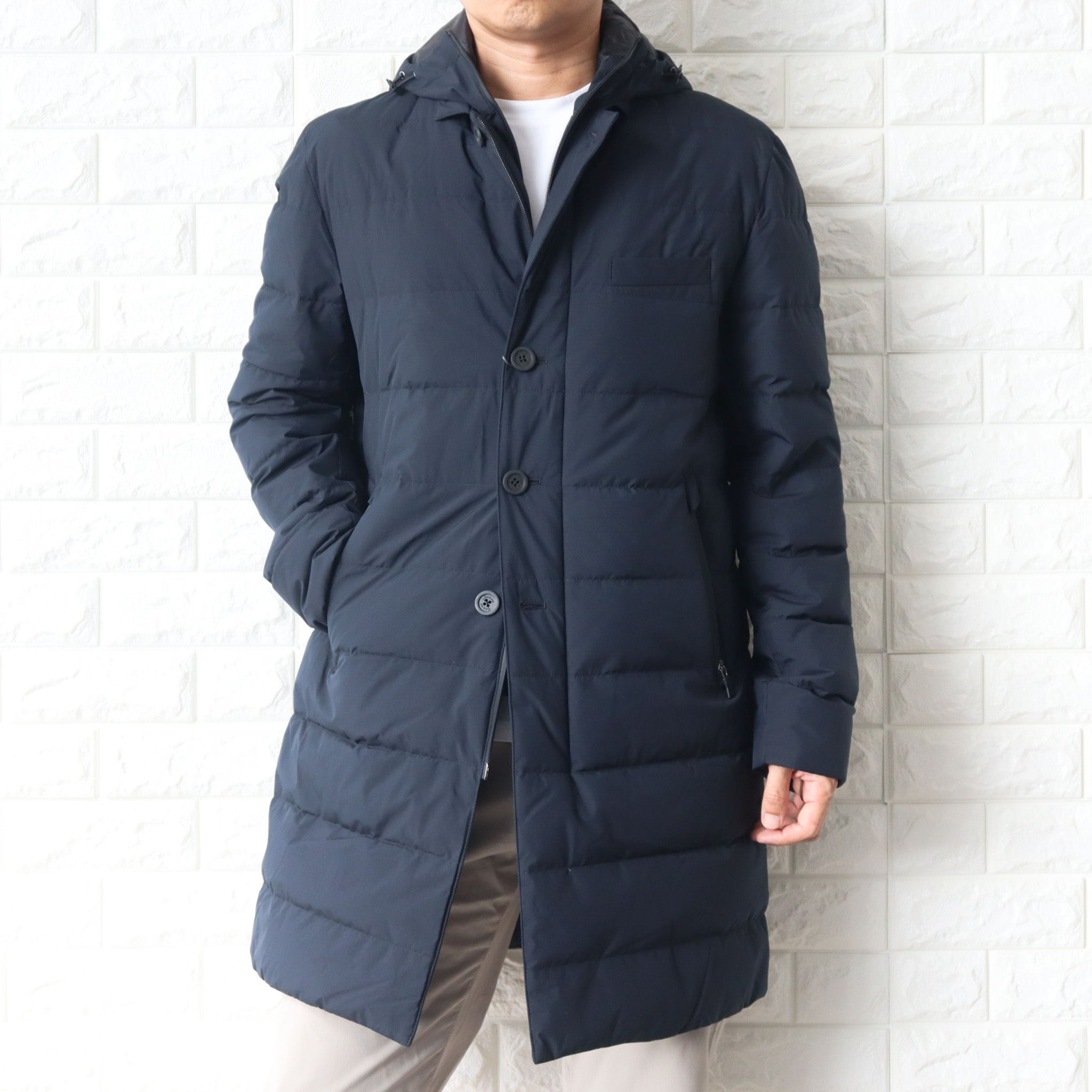 HERNO ヘルノ ラミナー ゴアテックス ダウンチェスターコート (HERNO