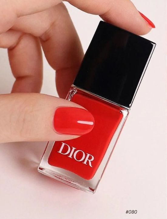 ギフトに♡】 Christian Dior ディオール ヴェルニ (Dior/マニキュア