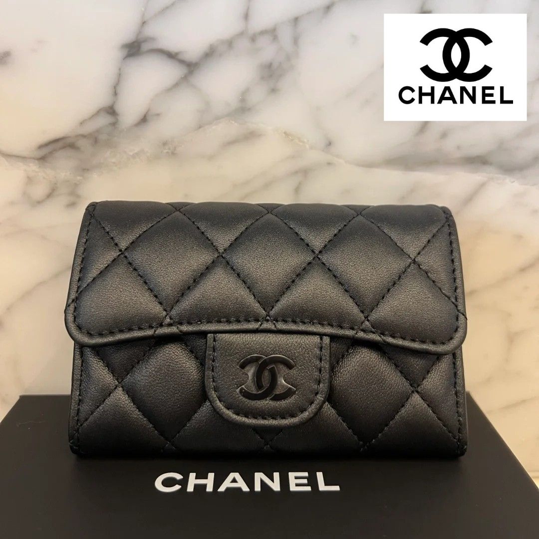 希少ソーブラック！ミニ財布としても◎CHANELカードケース (CHANEL