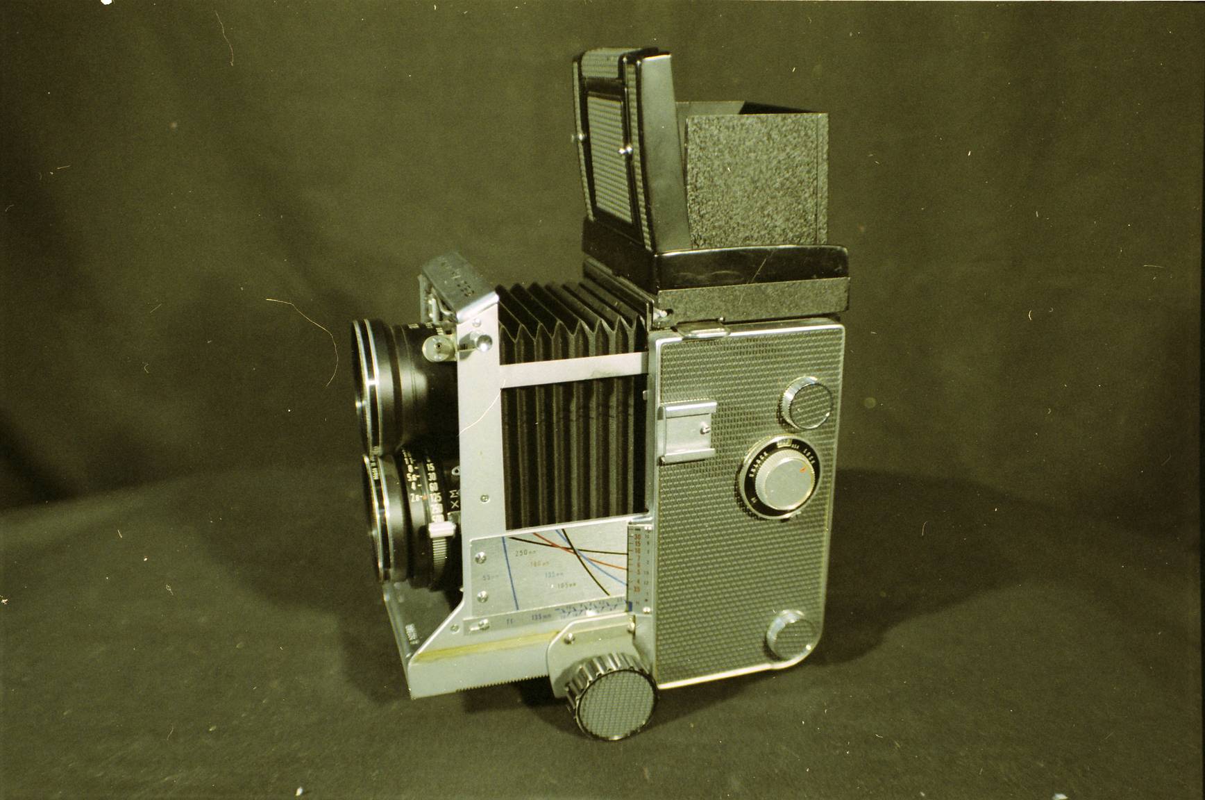 Camera Tank; The Mamiya C33 · Lomography