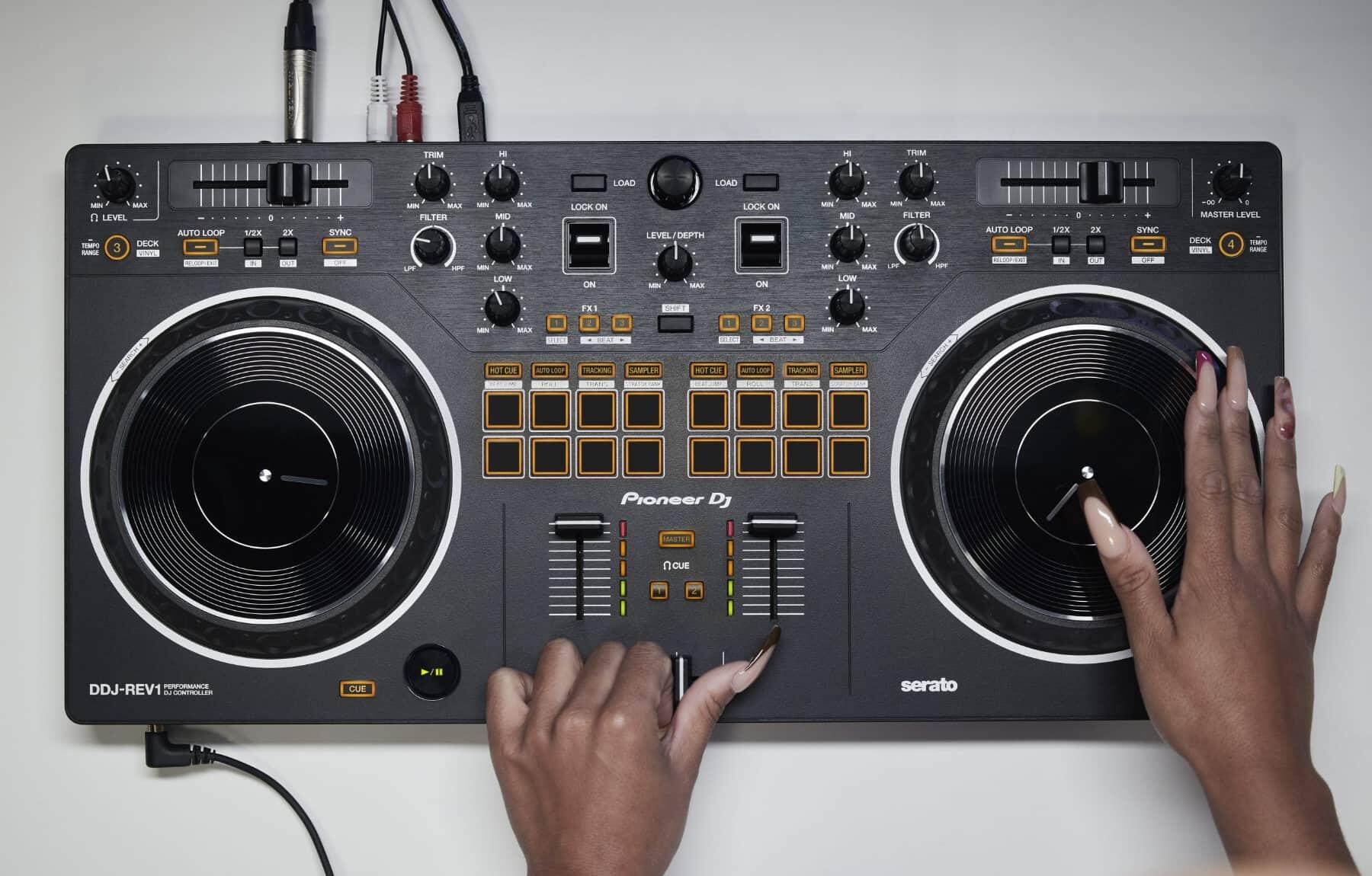 Pioneer DJ DDJ-REV1 Serato Controller - B Stock