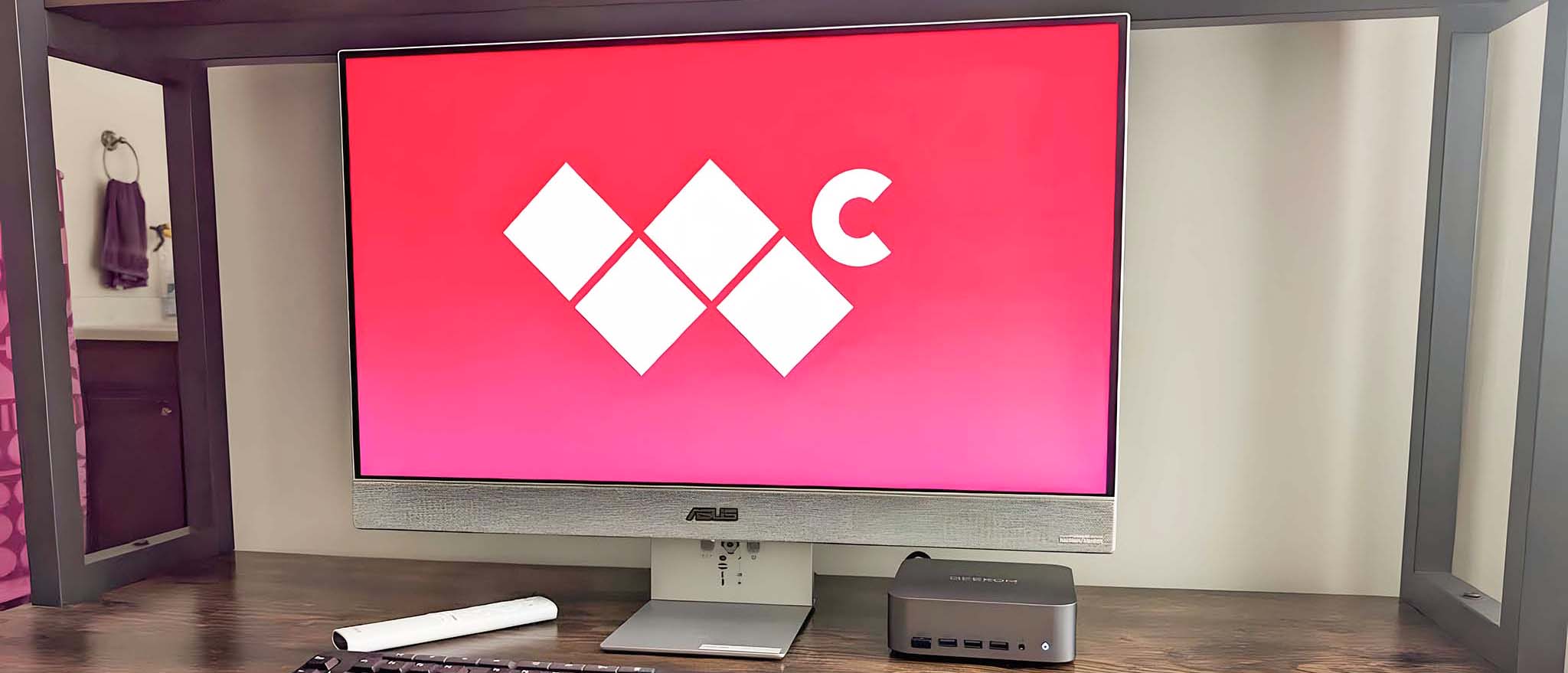 The ASUS ZenScreen Smart Monitor is fantastic, but sometimes it