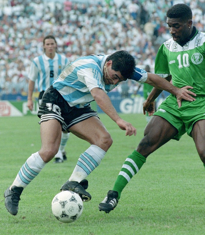 ディエゴ・マラドーナさん死去 60歳 サッカー界の「レジェンド」 [写真