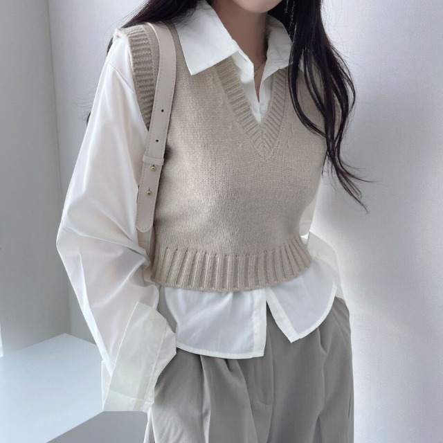 5color) Vネック クロップド ニット ベスト | ファッション通販サイト NUGU