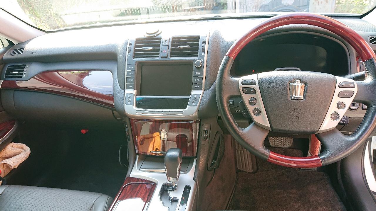 トヨタ(純正) ウッドパネル のパーツレビュー | クラウンハイブリッド