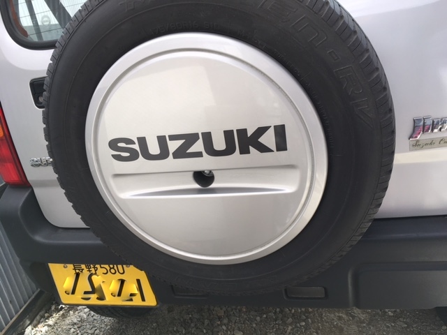 スズキ(純正) スペアタイヤ ホイールカバー のパーツレビュー