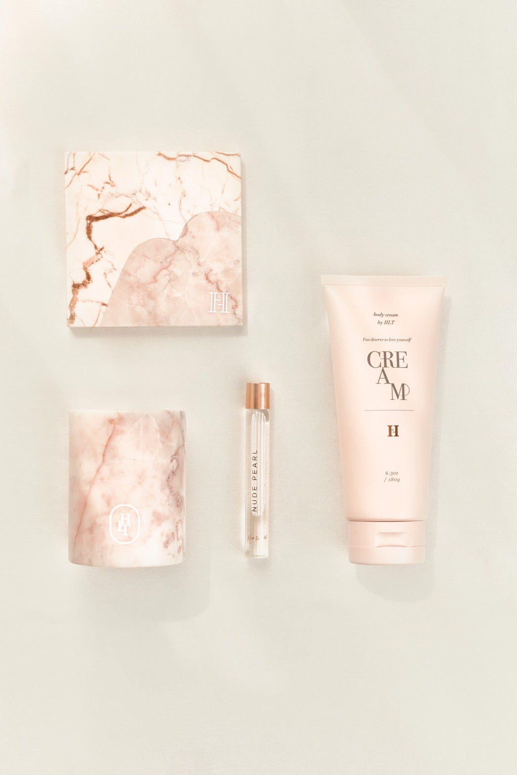 Info】Her lip to BEAUTY HOLIDAY COFFRET 2023