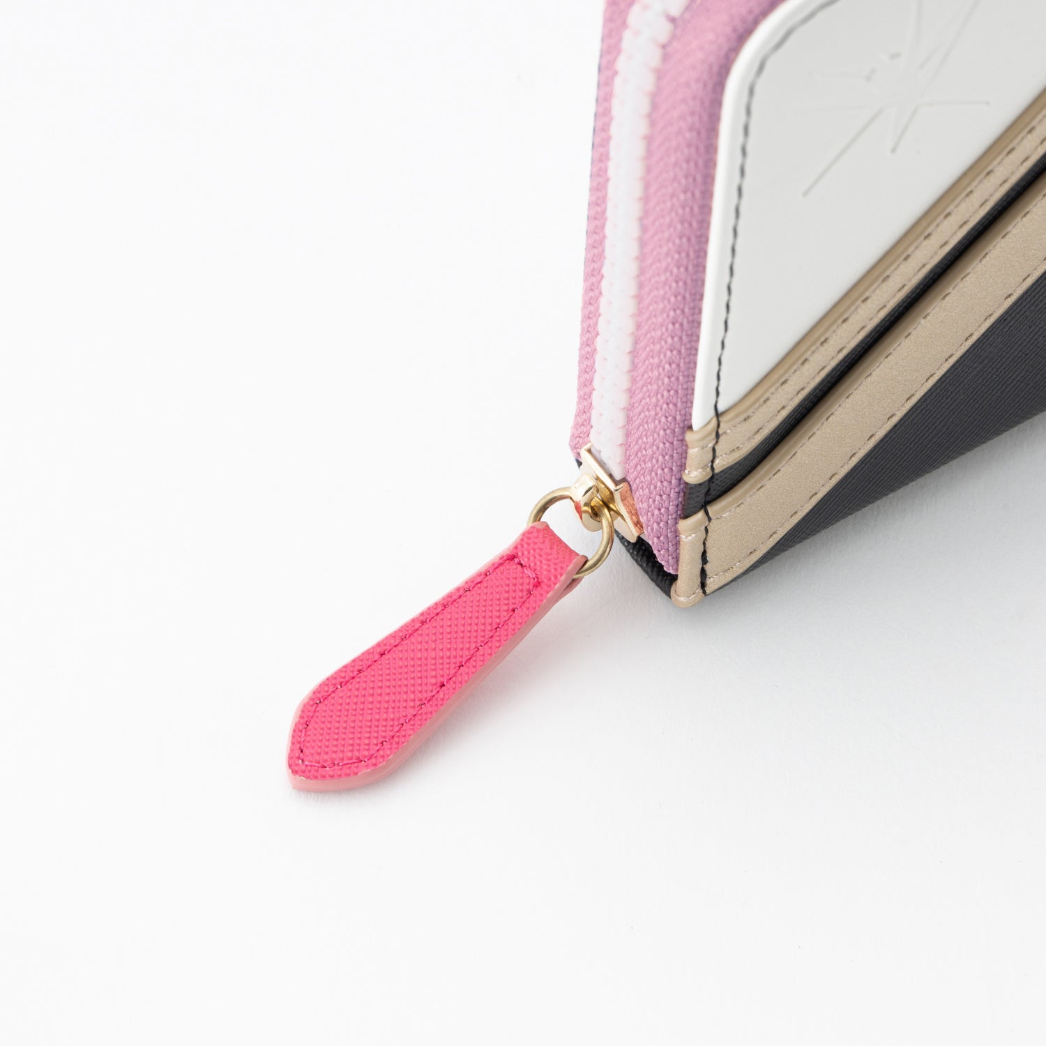 國見タマ モデル 長財布 ヘブンバーンズレッド / Key ヘブンバーンズ