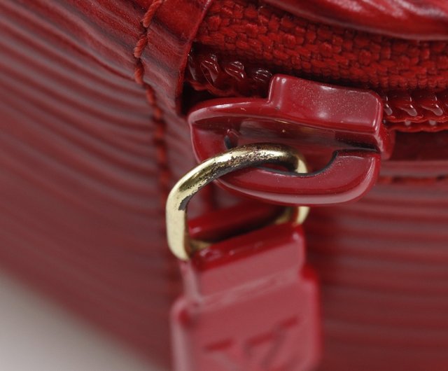 送料無料】【日本直送】ルイ・ヴィトン LOUIS VUITTON エクラン