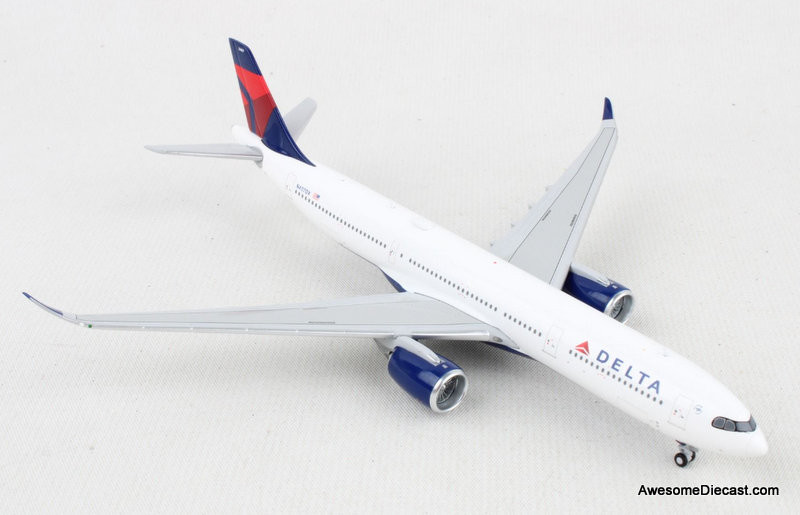 Delta Airlines (Reg #N407DX) Gemini Jets 1 - 400 Airbus A330