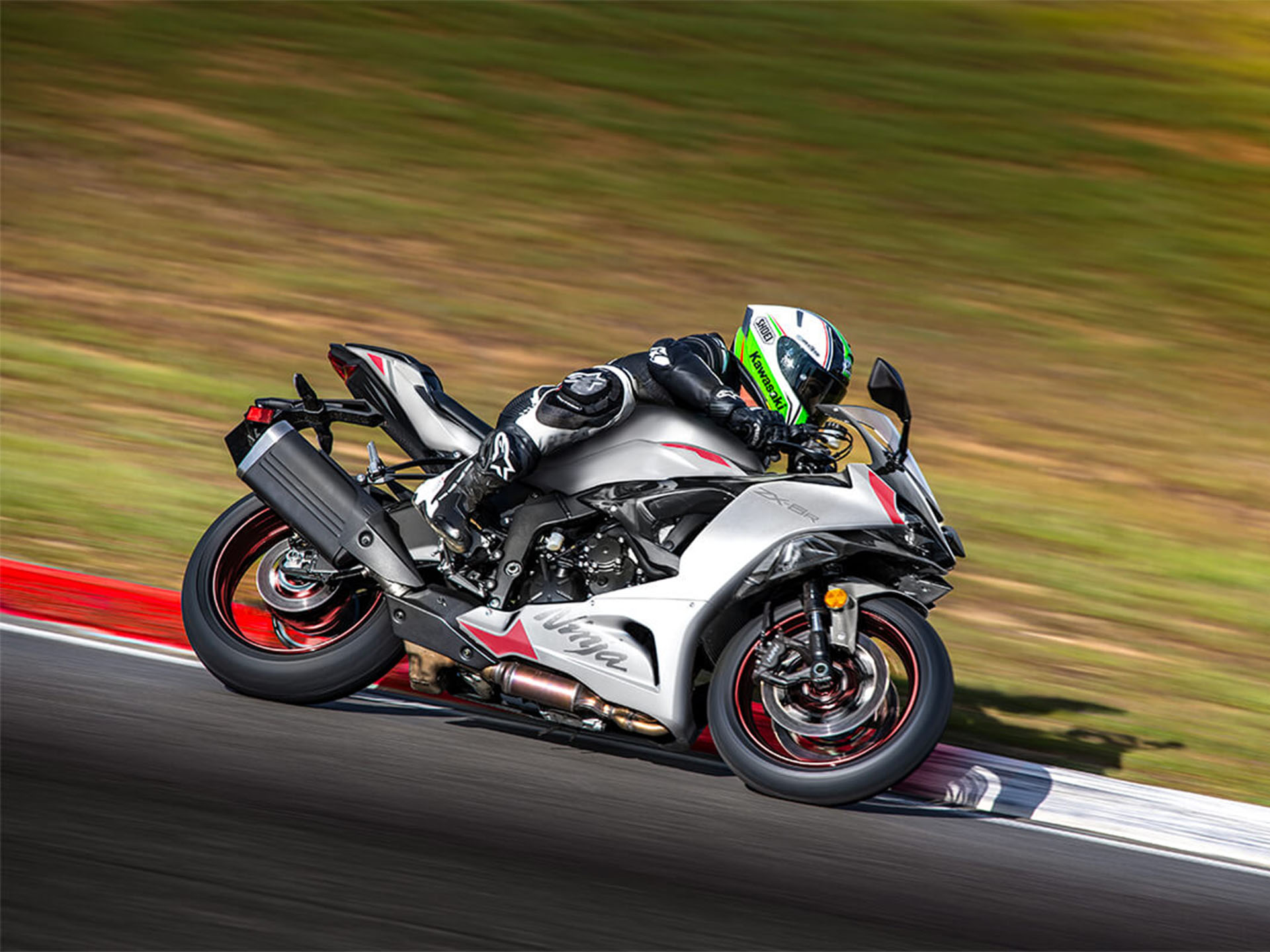 New 2025 Kawasaki Ninja ZX-6R ABS, Medford OR | Specs, Price