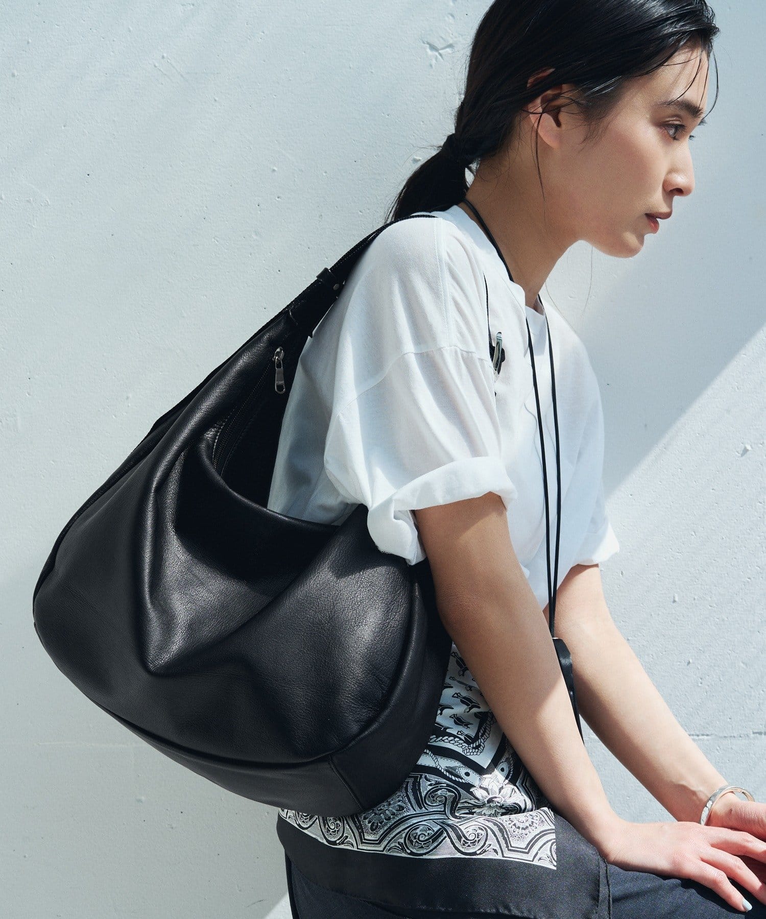 ソフトレザーラウンドビッグショルダーバッグ | russet(ラシット