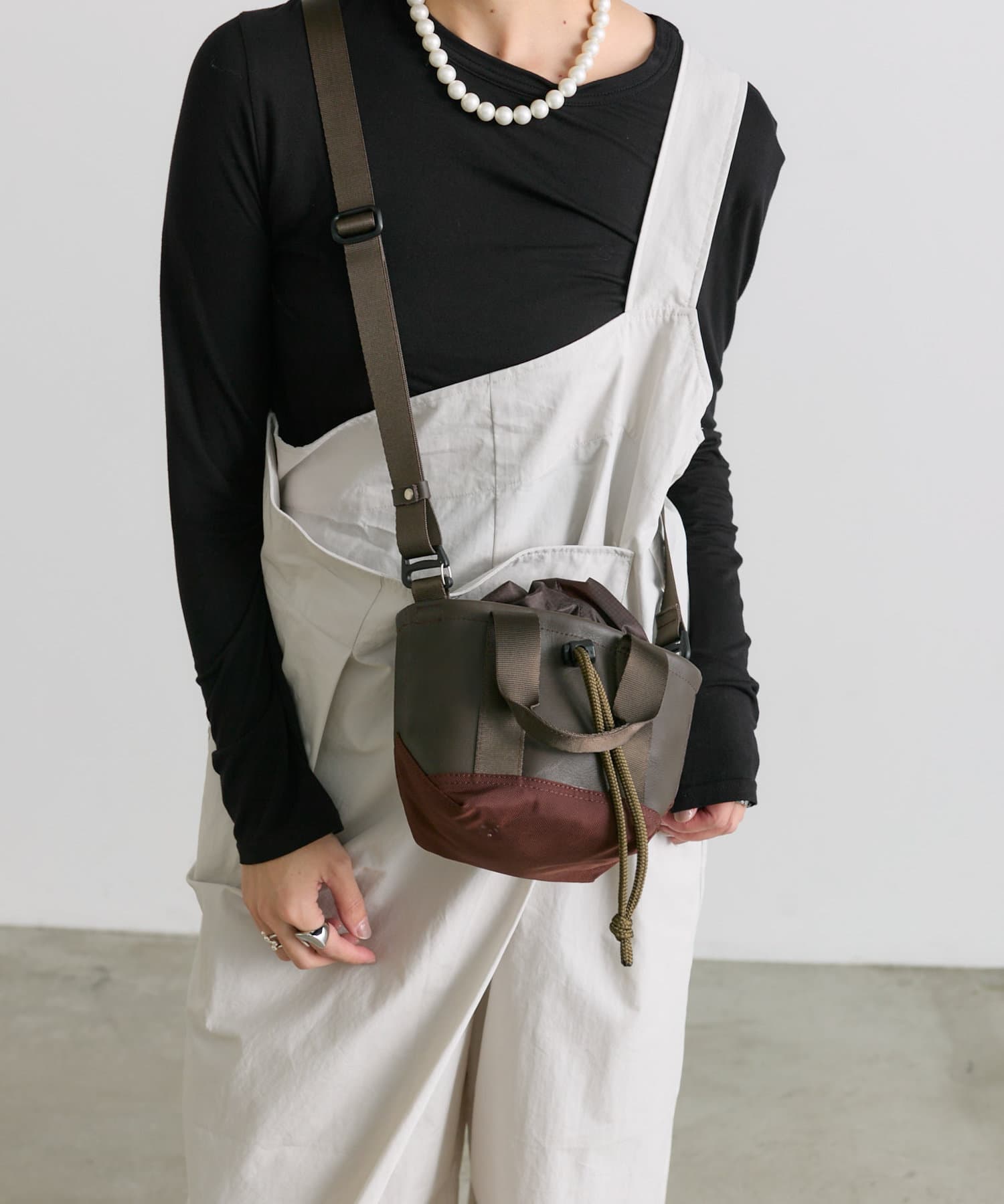 撥水/2way/ユニセックス》【BURLAPOUTFITTER×ear】マイクロトート