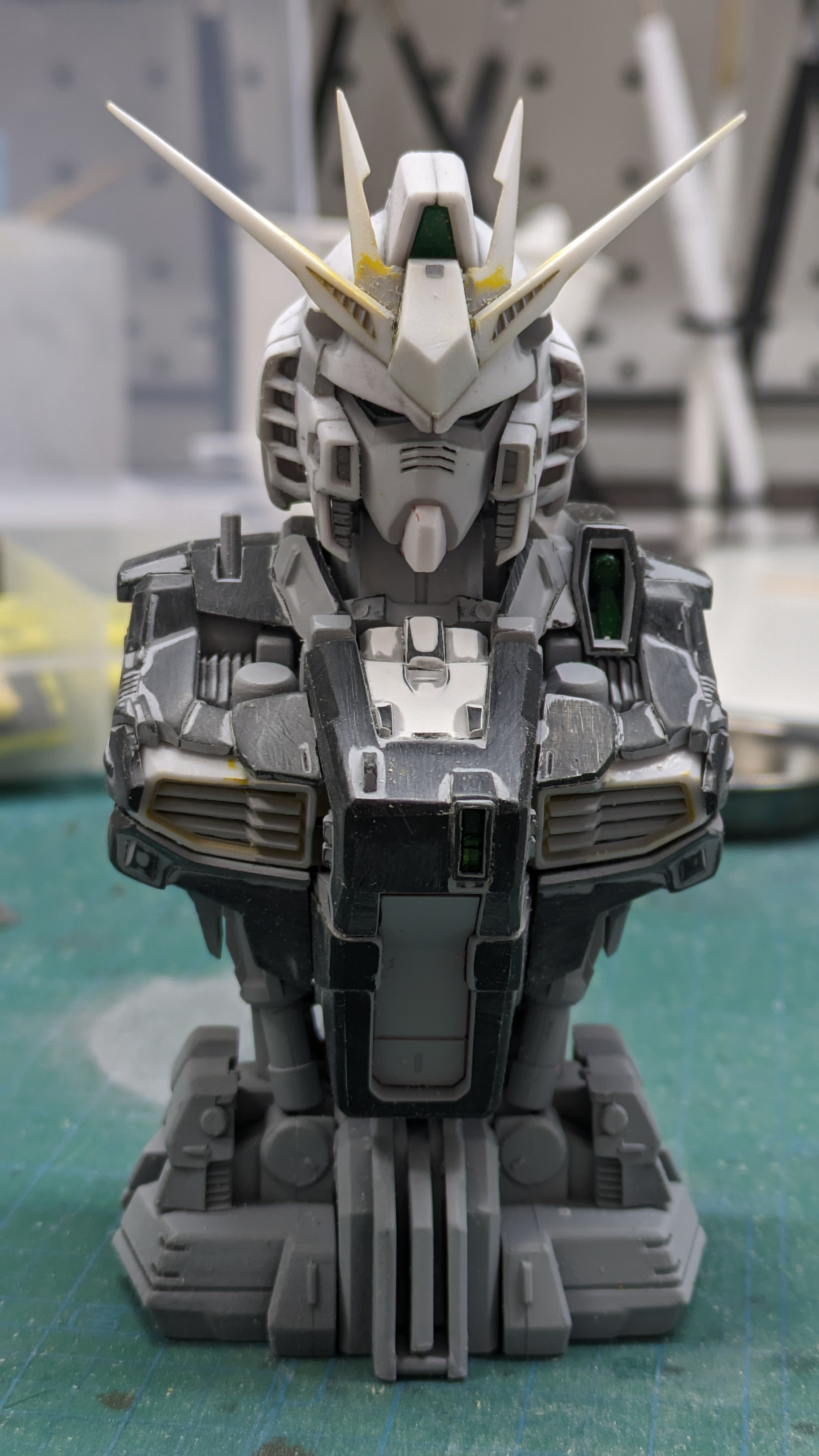 製作依頼品 νガンダム メカニカルバスト｜いぬプラ商店プラモデル製作