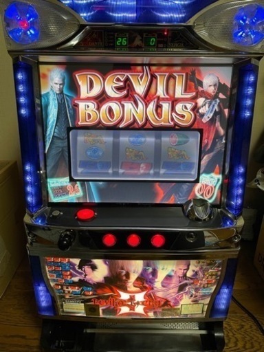 デビルメイクライ3 実機スロットマシーン 送料込み パチスロ実機