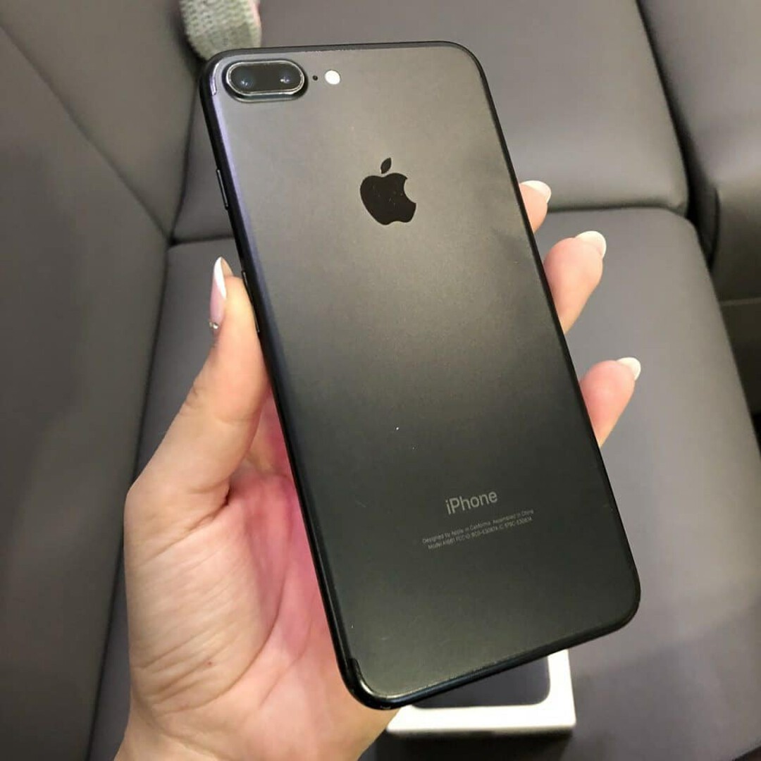 iPhone 7+ Specs and Prices - MNQH2