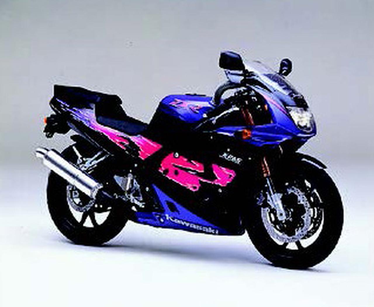 カワサキ ZXR250 1992 年2月 - 日本バイク100年史アルバムの続きを見る