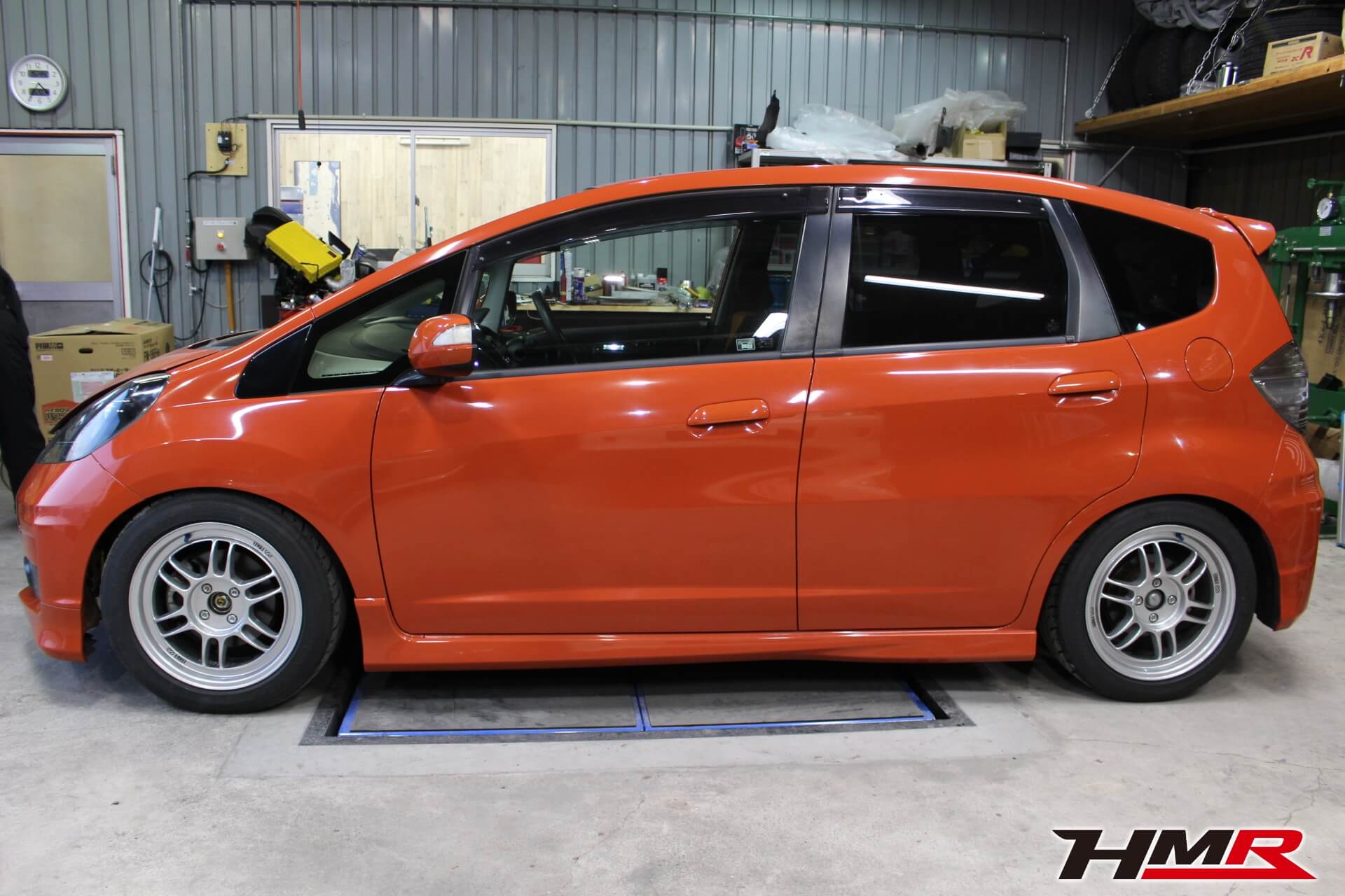 ホンダ フィットRS(GE8)後期型 SPIRIT車高調取り付け_