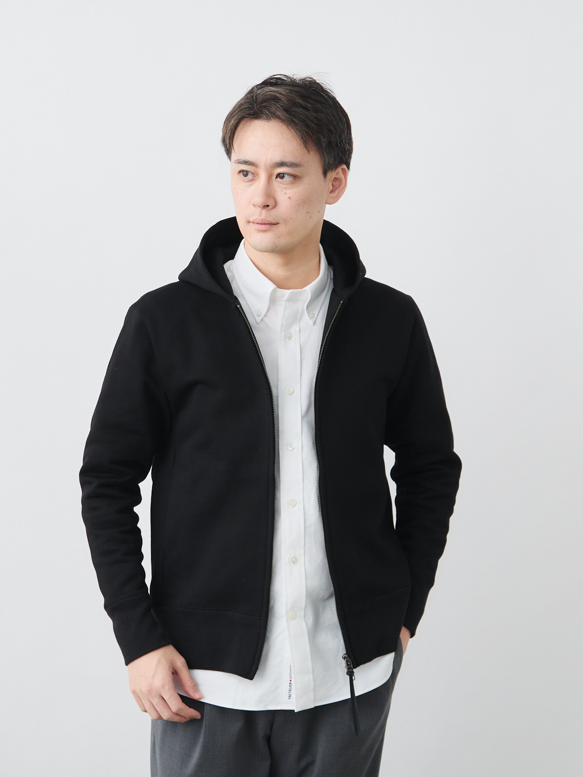 超高密度ジップアップパーカー/スマートスタイル/ブラック | Factelier