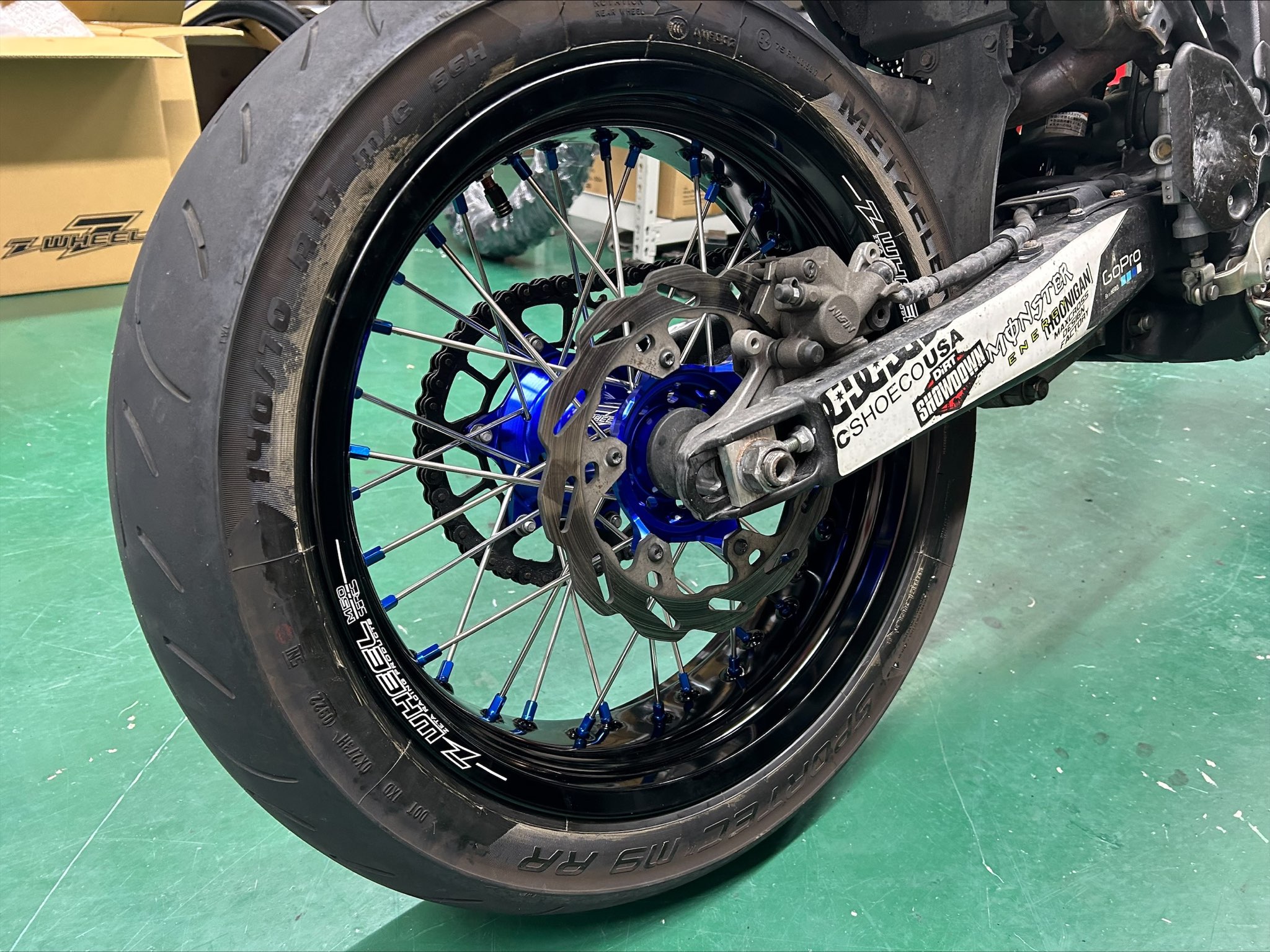 ダートバイクプラスブログ|WR250XにZｰWheelホイールを！