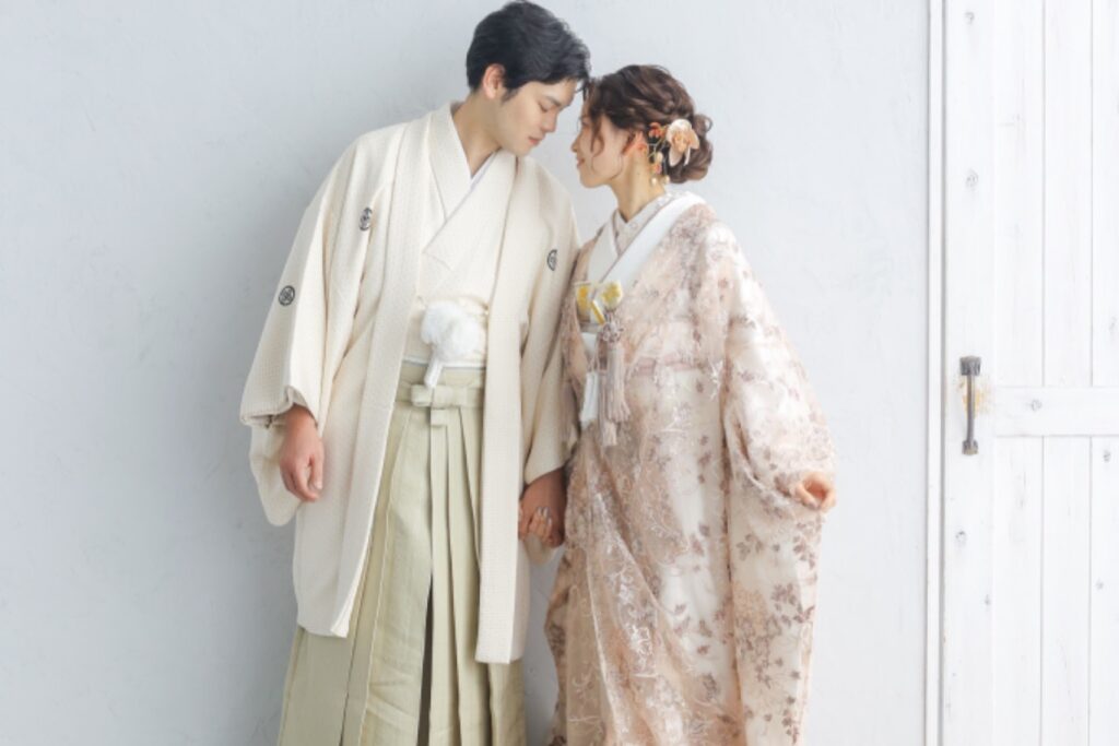 和装が気になる花嫁へ】色打掛＆白無垢の魅力徹底比較 Blog - マリアージュ