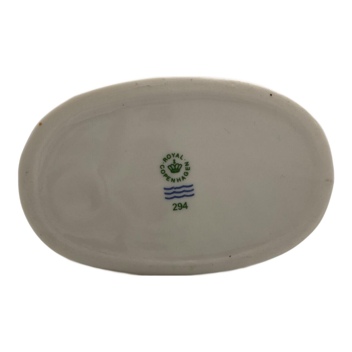 ROYAL COPENHAGEN (ロイヤル・コペンハーゲン) フィギュリン クララと