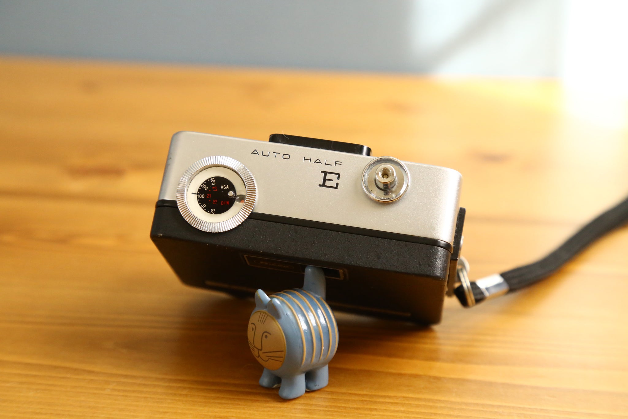 RICOH AUTO HALF E【完動品】 – Ein Camera