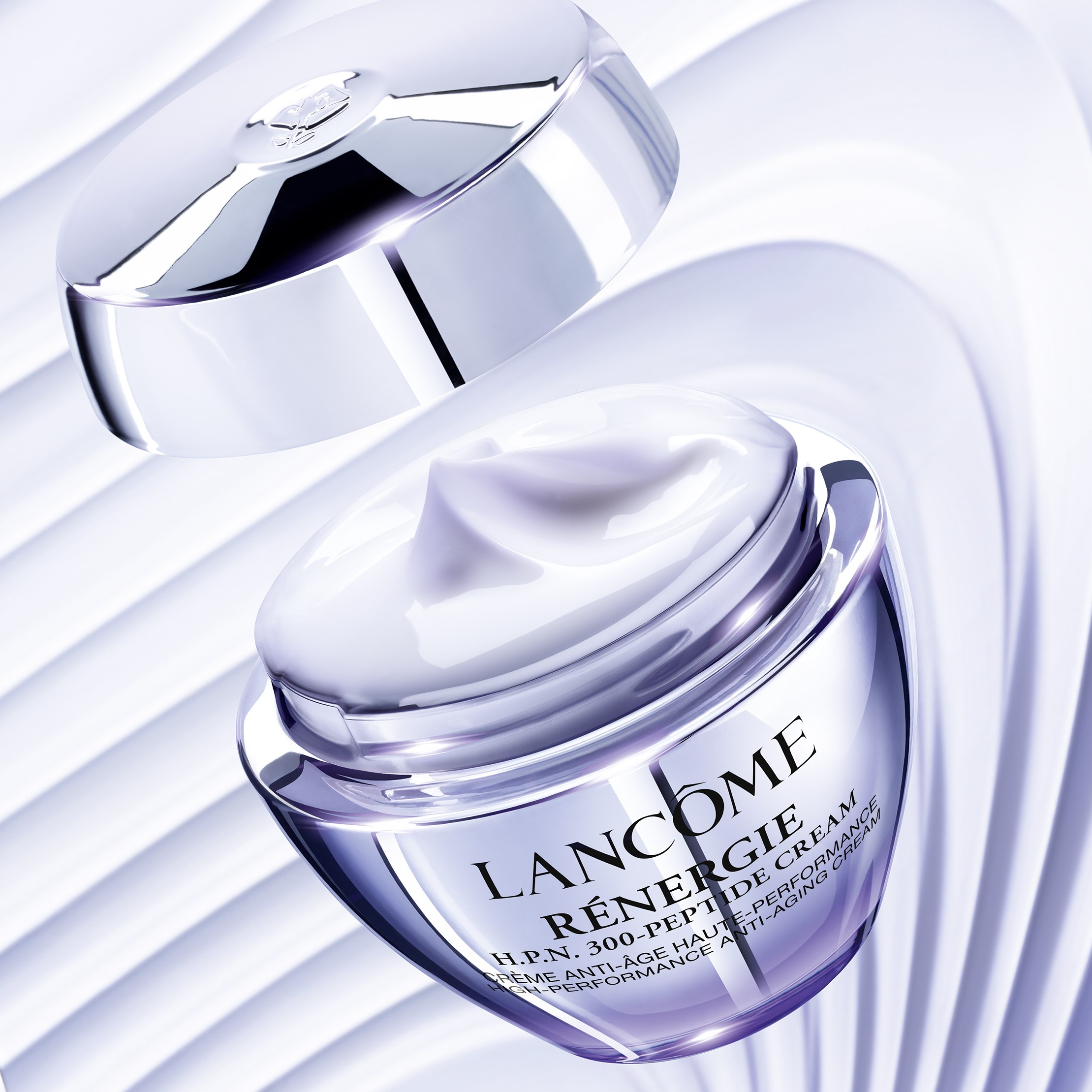 ゆるみ*1にお悩みの方は必見／レネルジークリーム＆セラムでイベント前