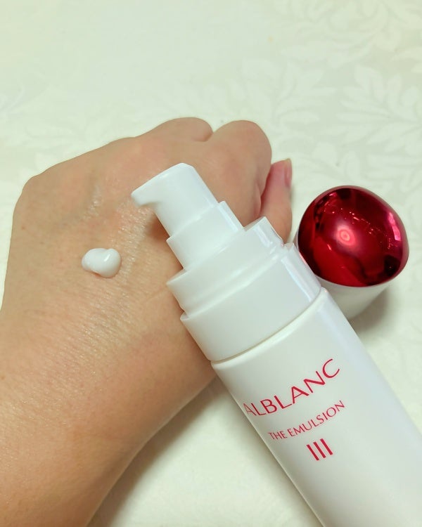 メラニンの生成を抑え、シミ・ソバカスを防ぐ♪アルブラン ローション