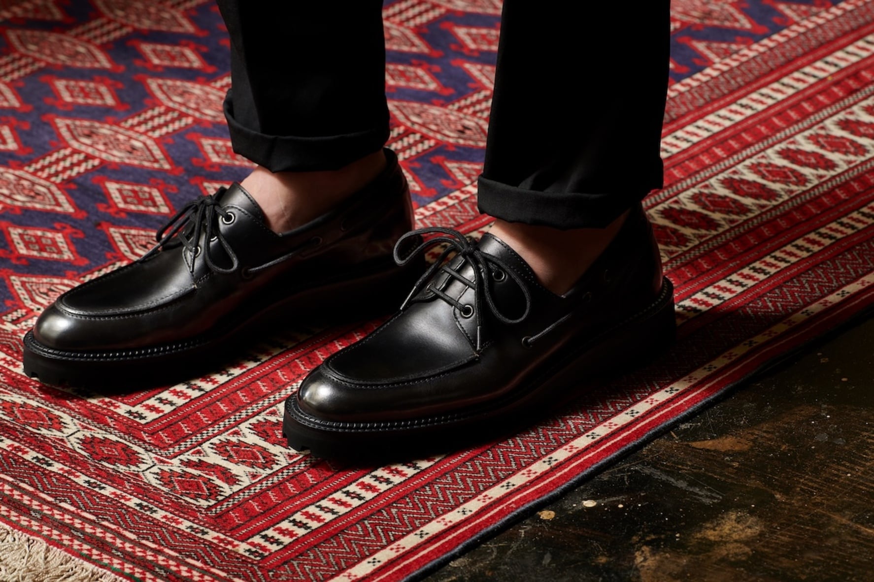 世界初かも!? 一枚革のデッキシューズ | FORZA STYLE｜ファッション