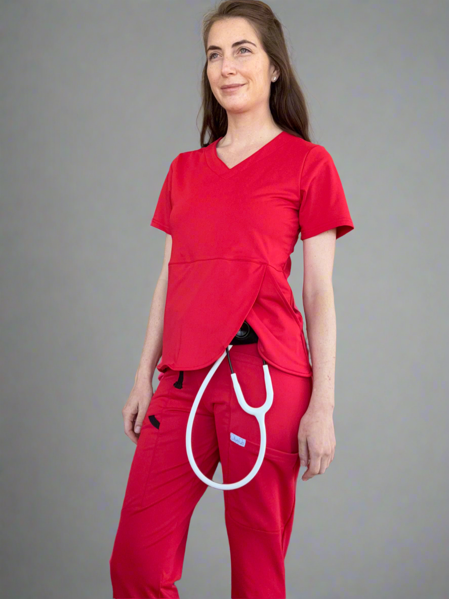 Innovative Medical Apparel for Women: Pendulum Top – OliveUs Apparel
