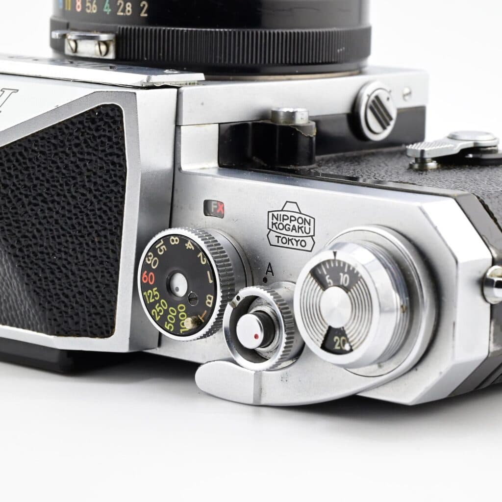 The Nikon F - Great Film Cameras - A Flash Of Darkness